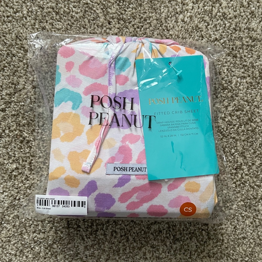 Posh peanut Mina crib sheet